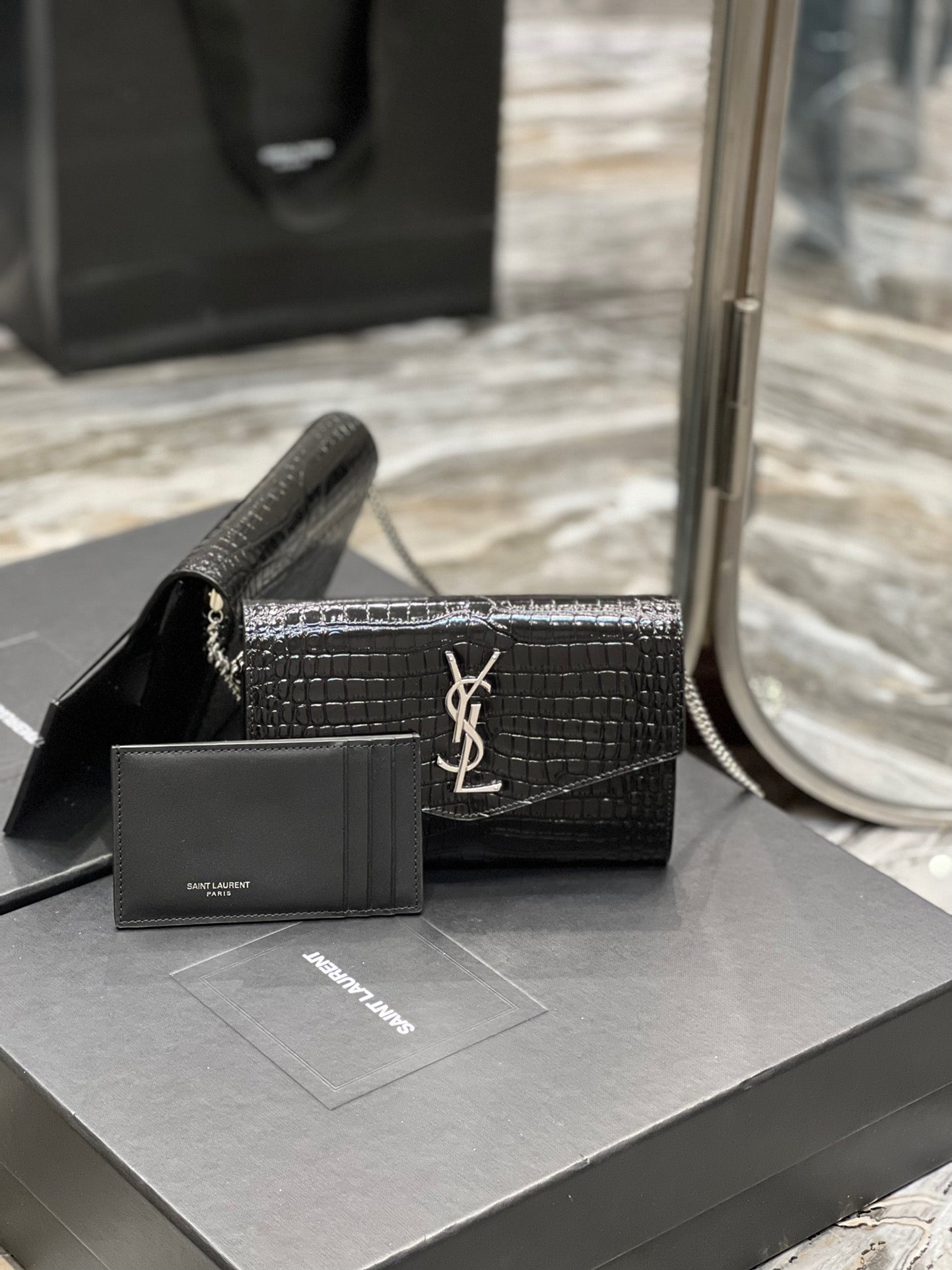 YVT Envelope