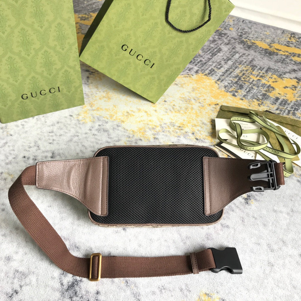 GC Crossbody Bag
