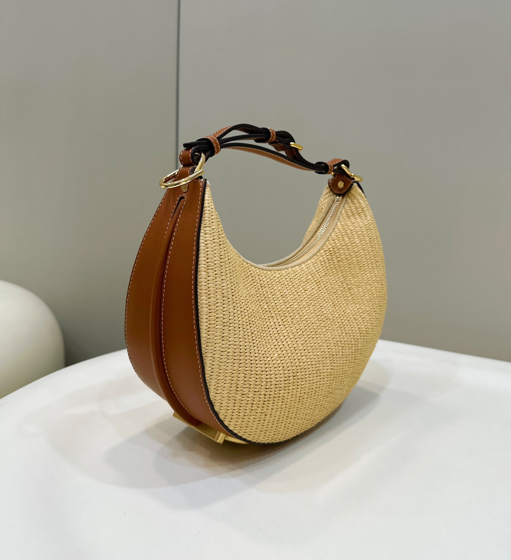 FD Fendigraphy Handbag