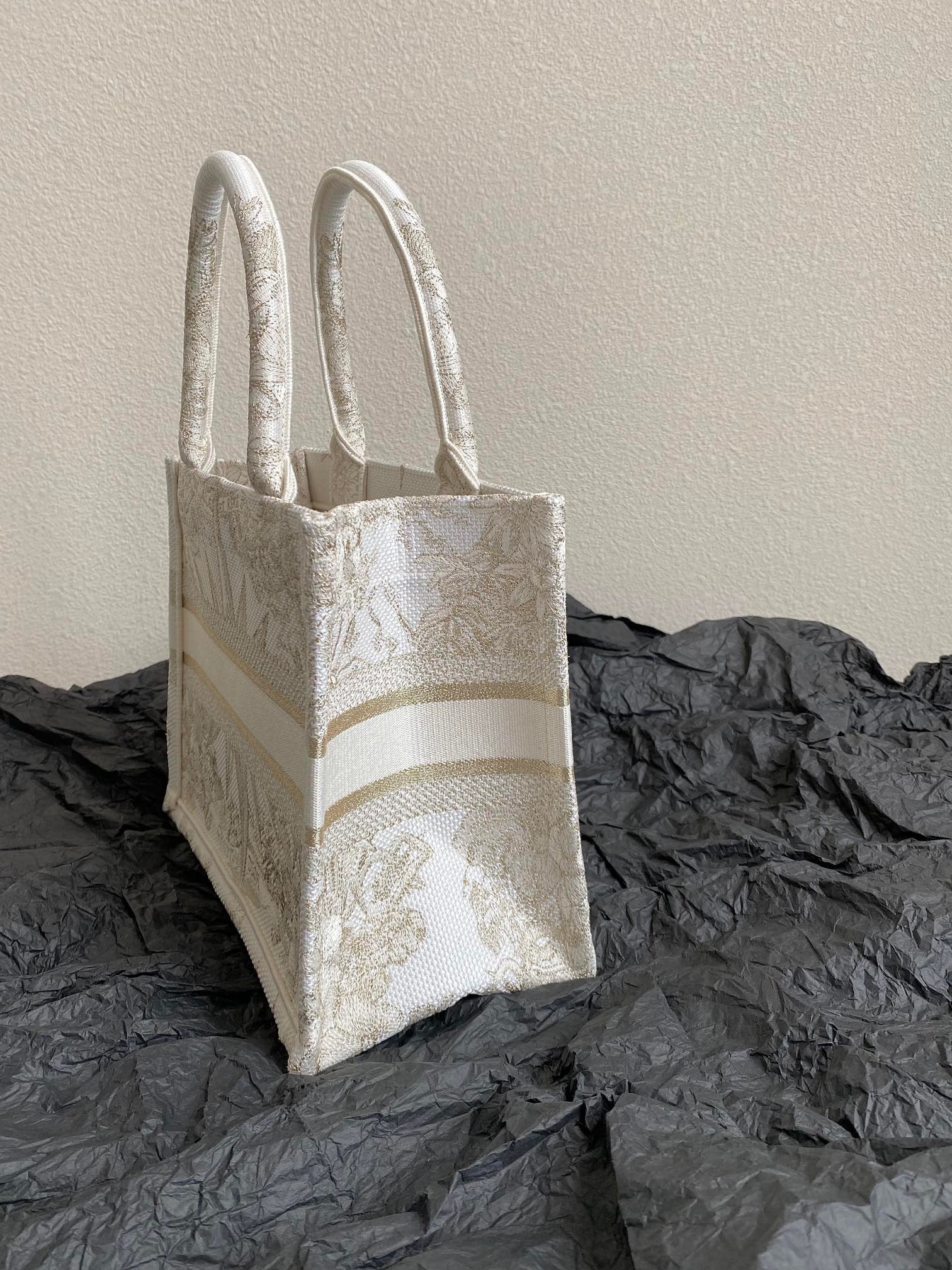 CD Book Tote