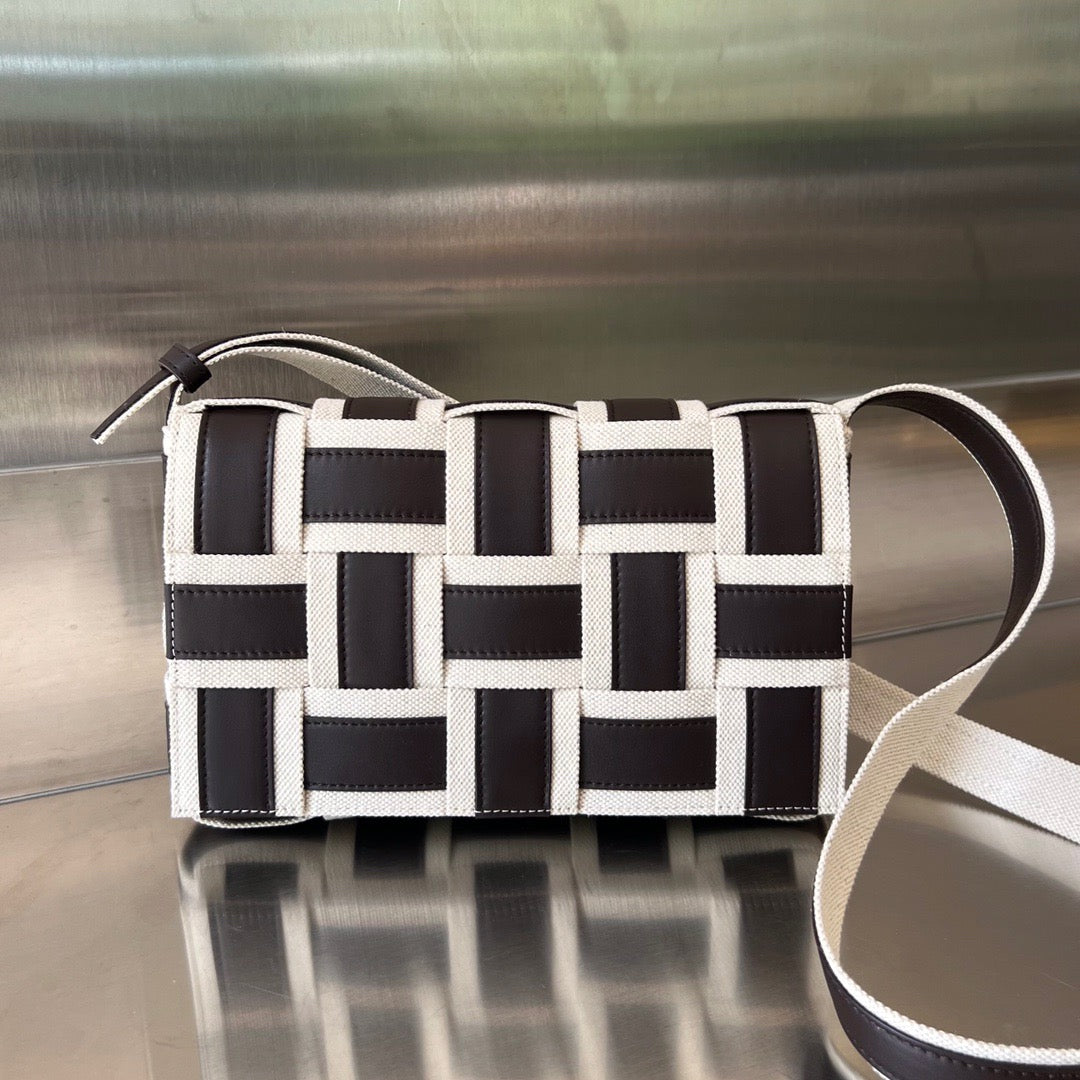 BTV Messenger Bag