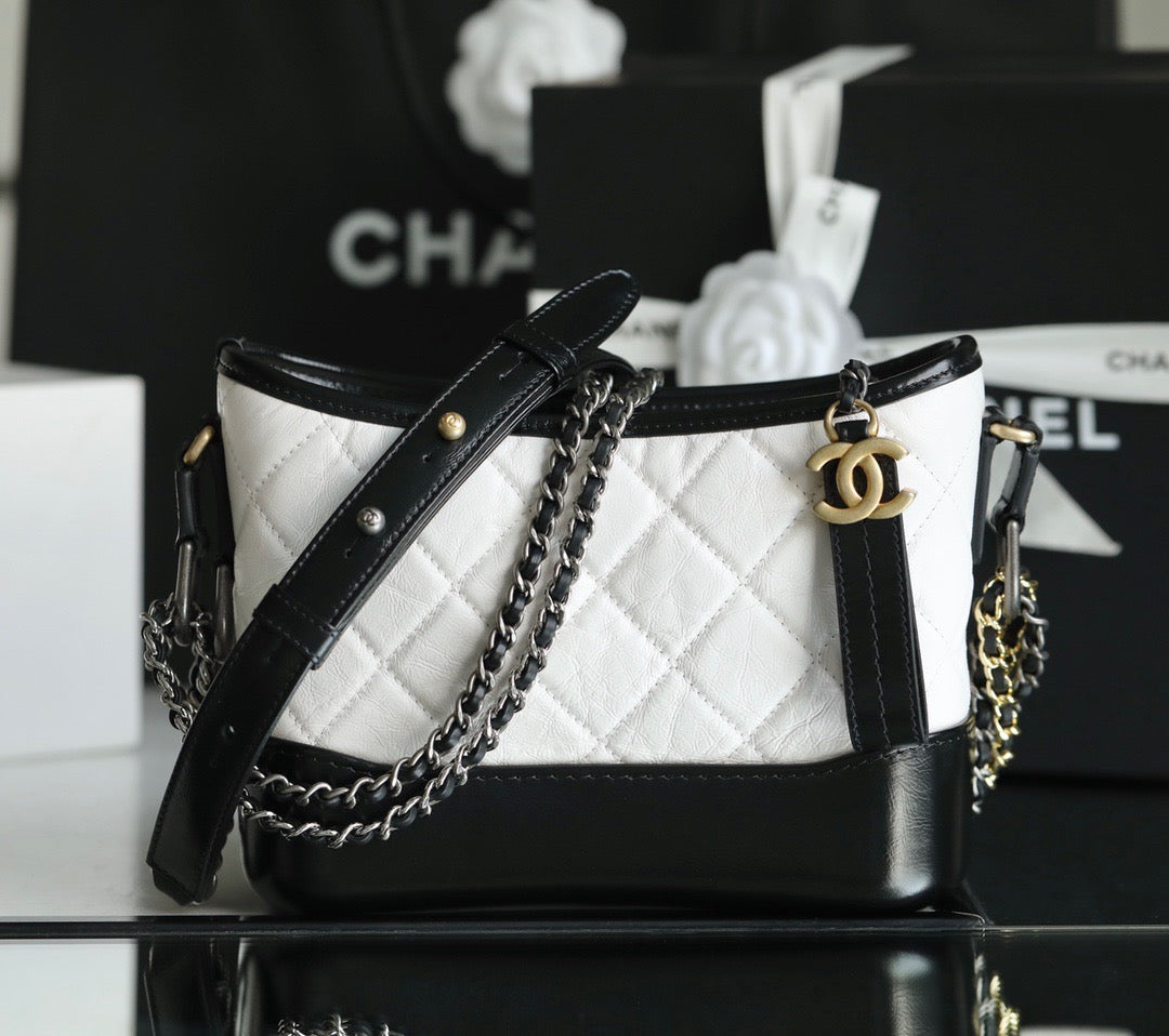 CNL Gabrielle Hobo