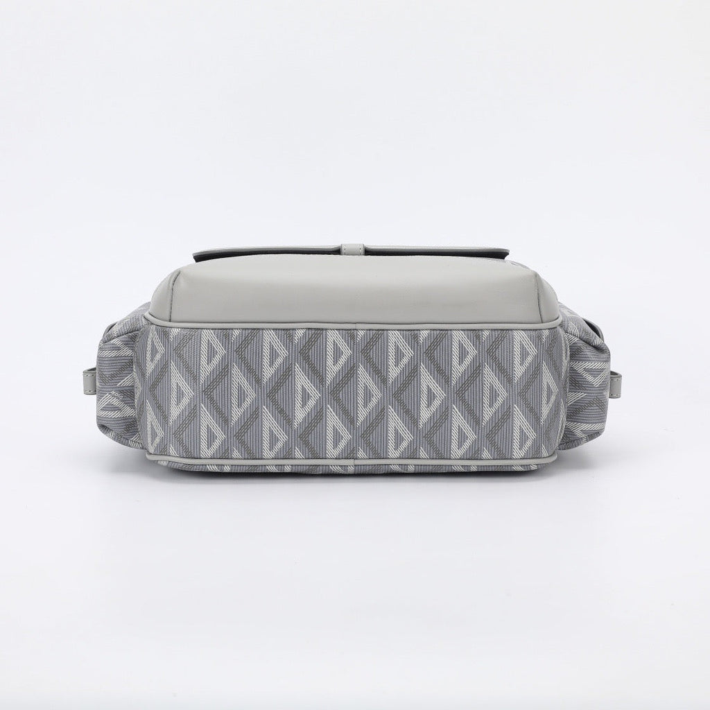 CD Hit The Road Diamond Messenger Bag