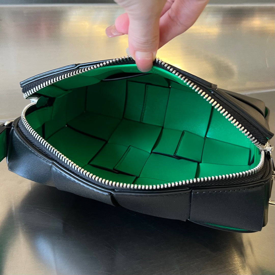 BTV Messenger Bag