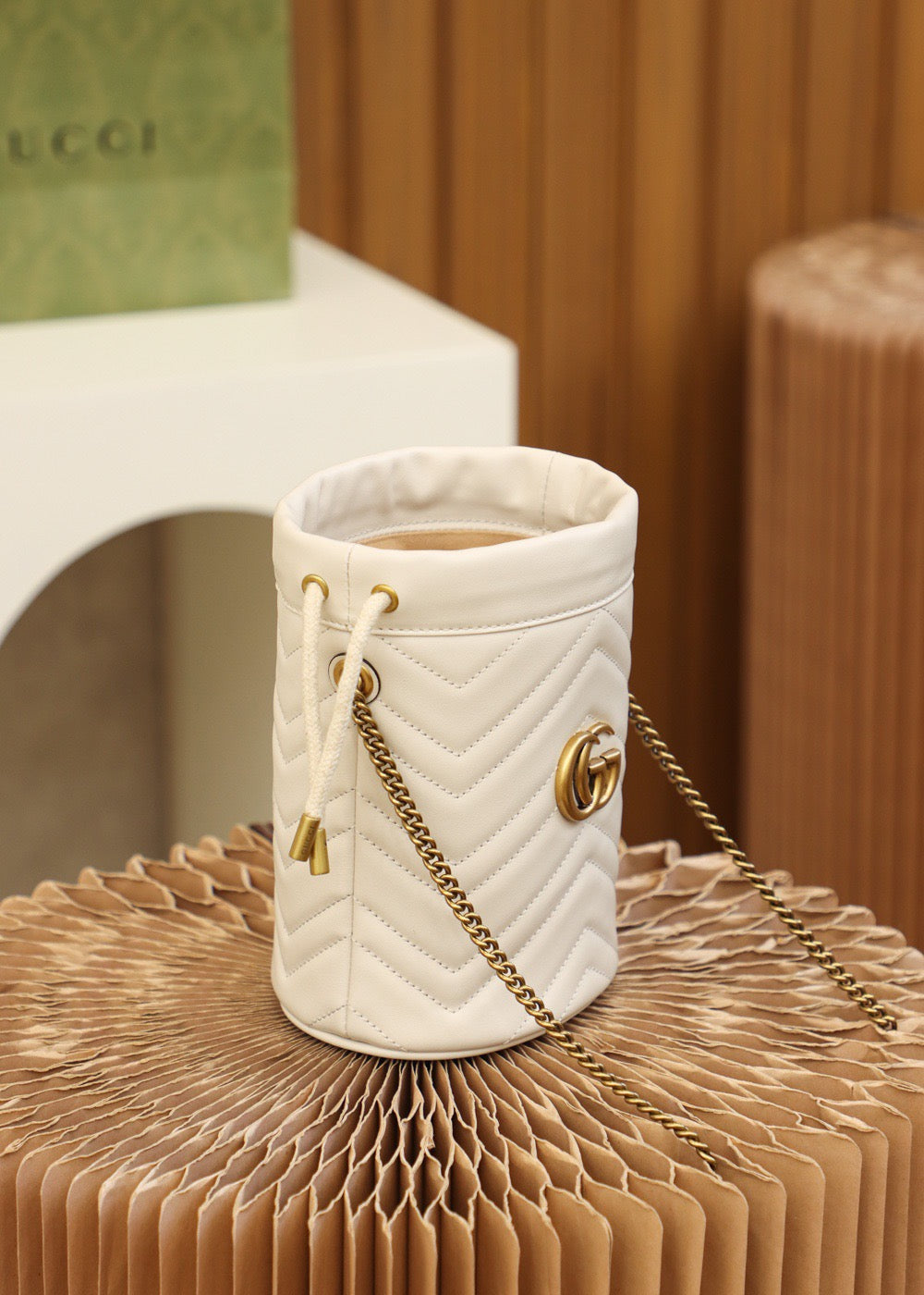 GC Marmont Bucket