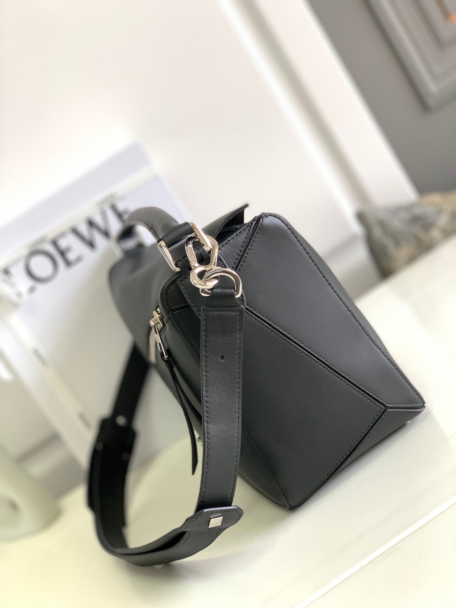 LW Puzzle Bag