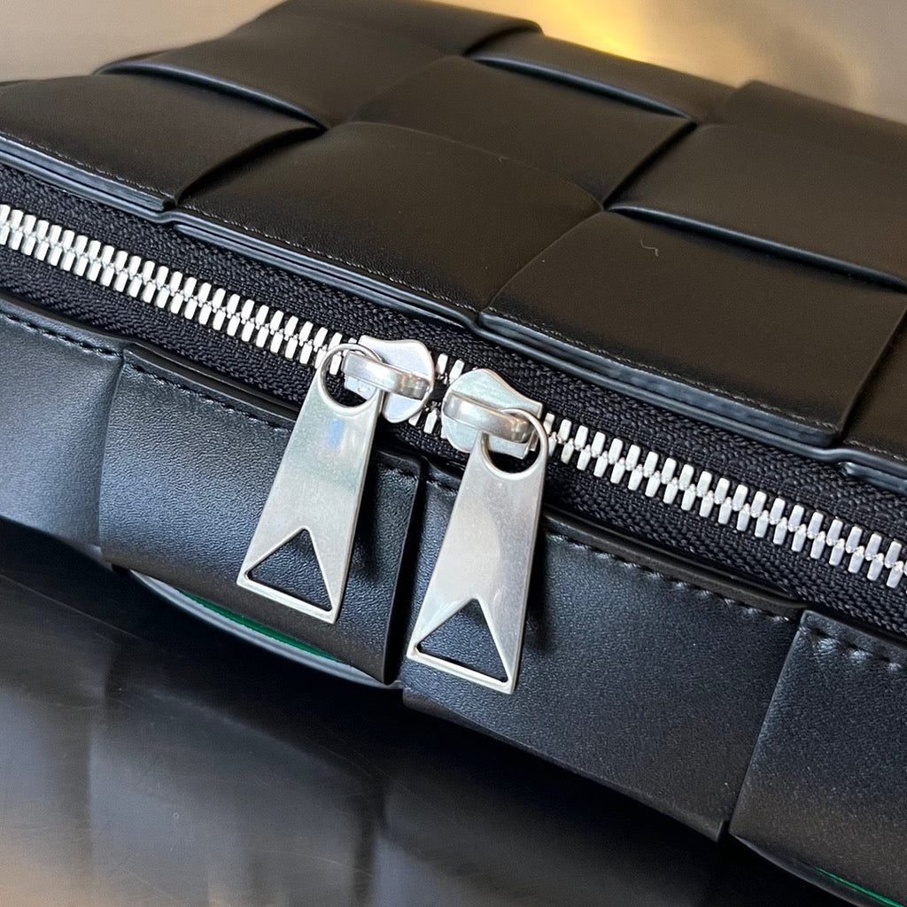 BTV Messenger Bag