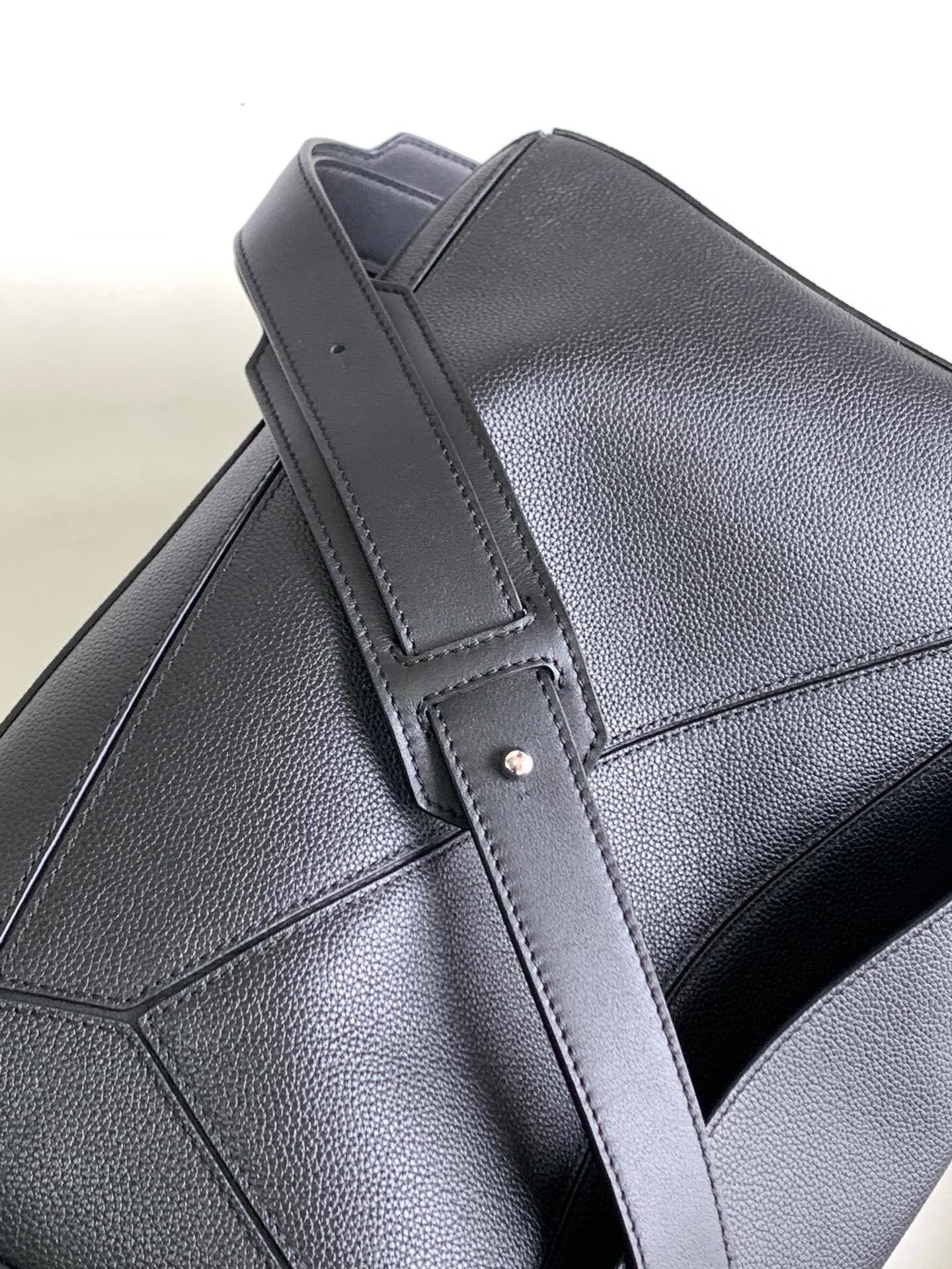 LW Puzzle Bag