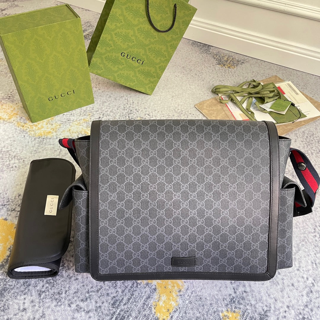 GC Messenger Bag