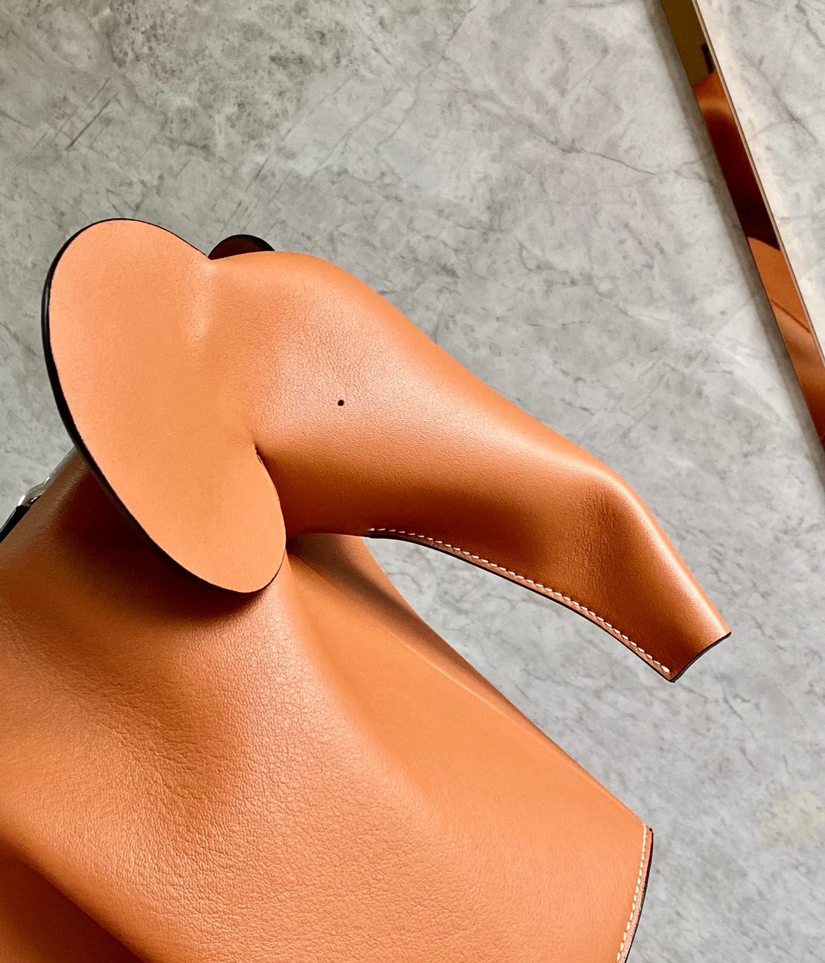 LW Elephant Bag