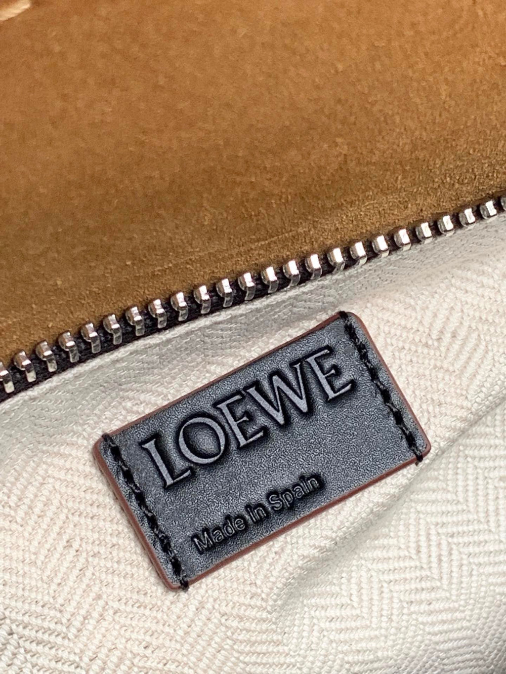 LW Puzzle Bag