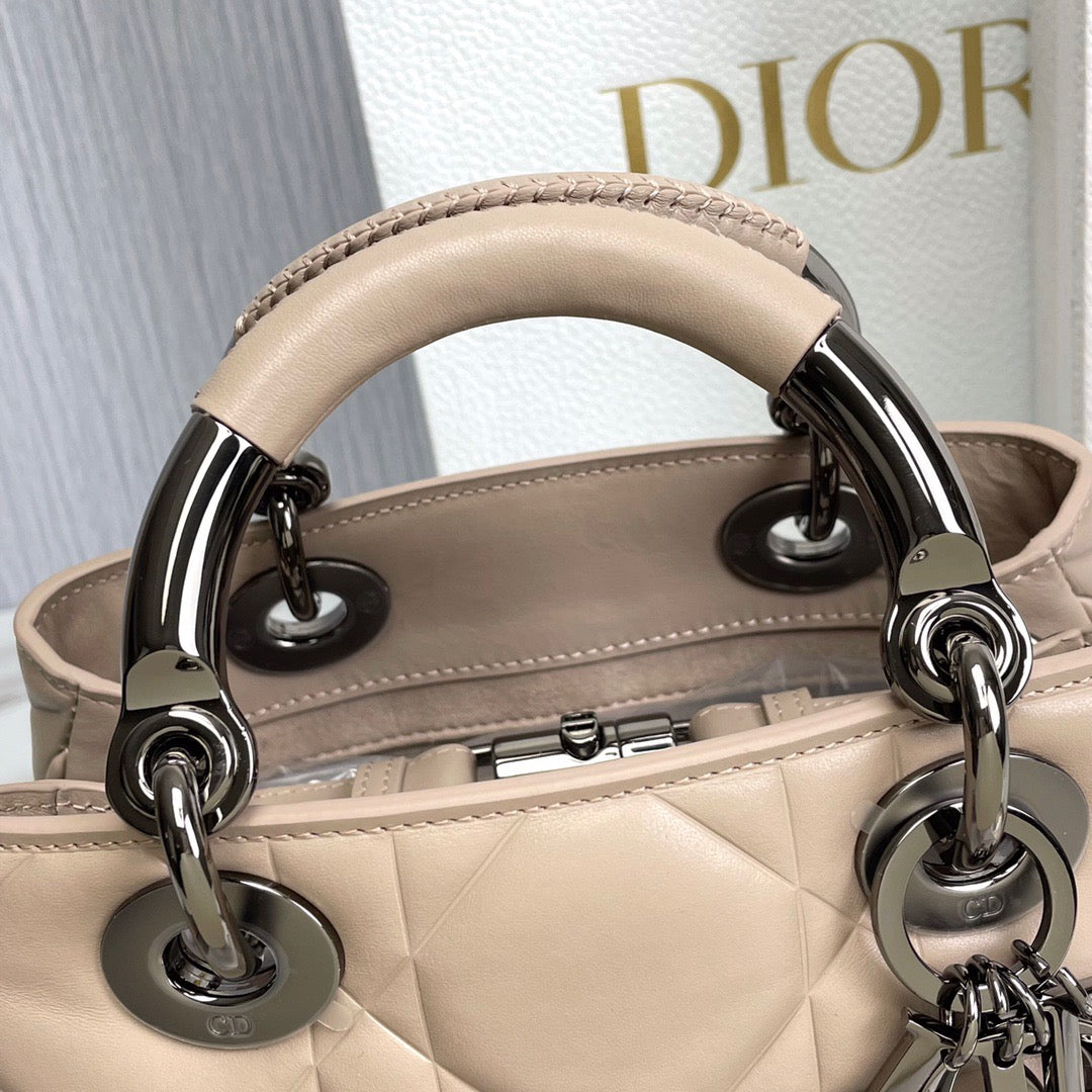 CD Handbag