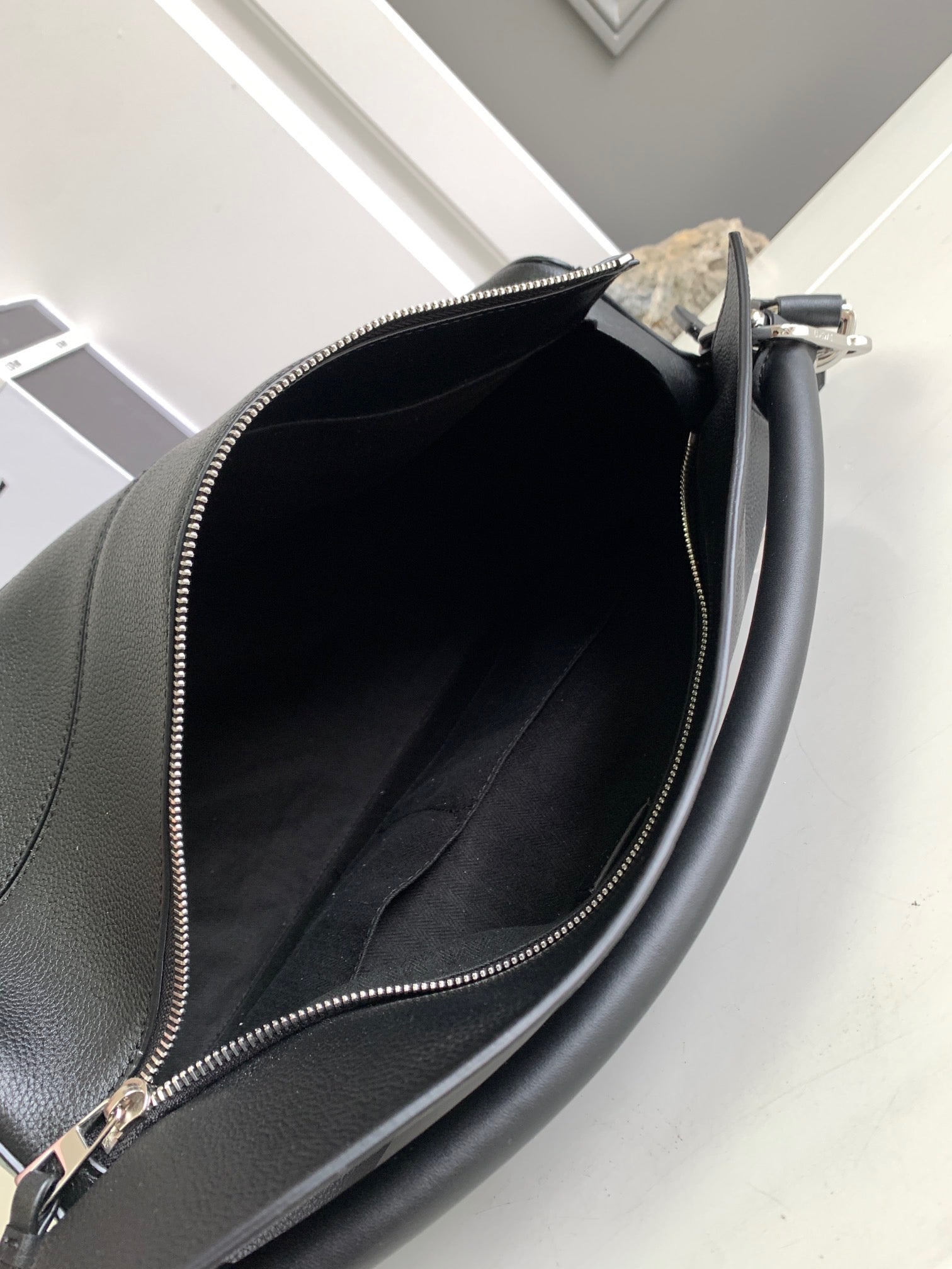 LW Puzzle Bag