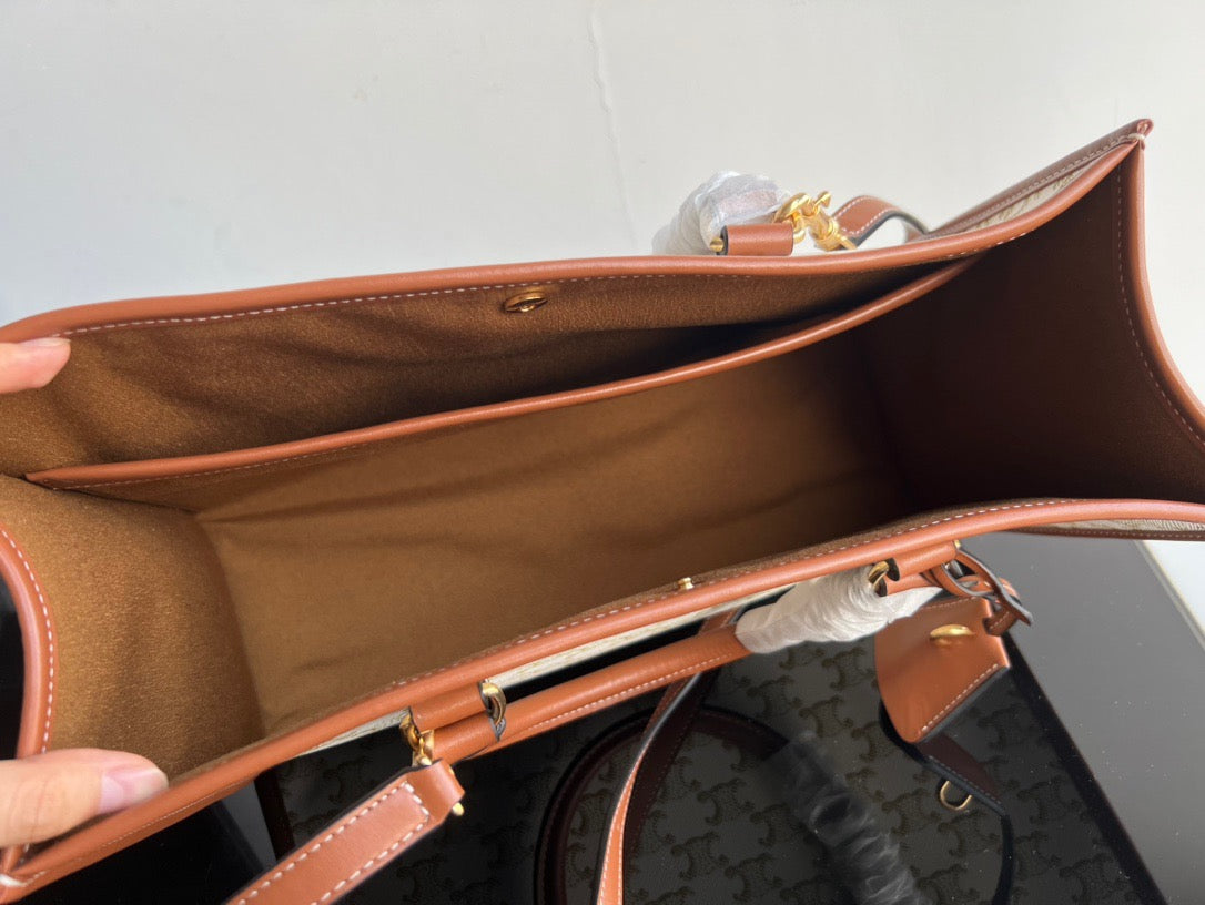 CE Cabas Tote