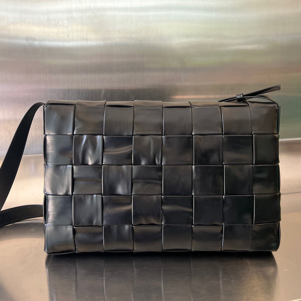 BTV Messenger Bag