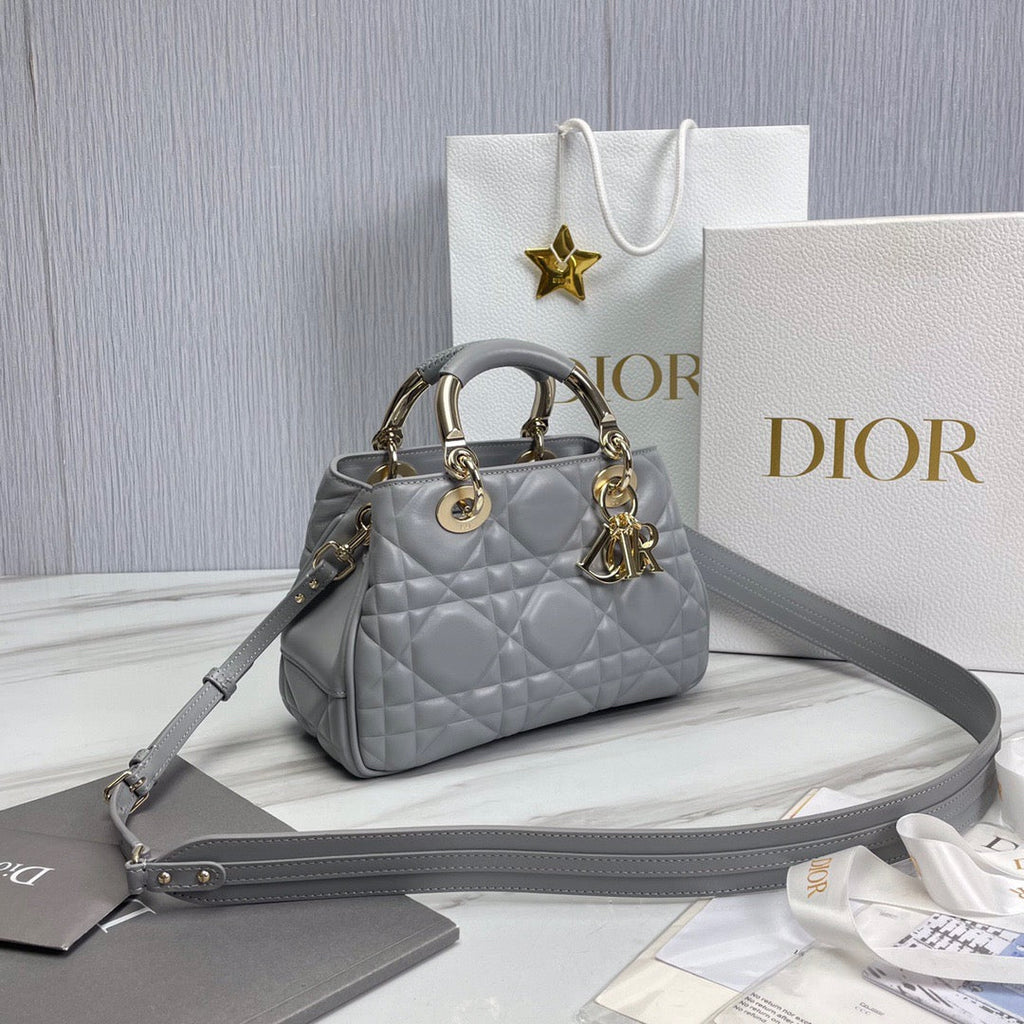 CD Handbag