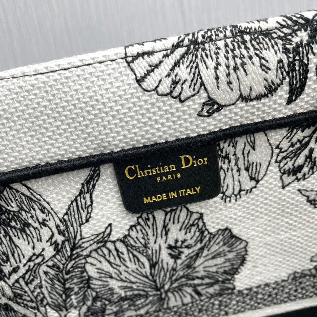 CD Book Tote