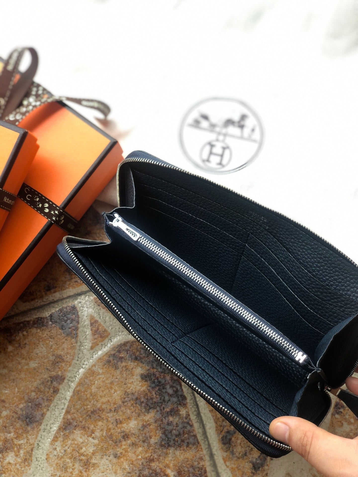 HMS Wallet