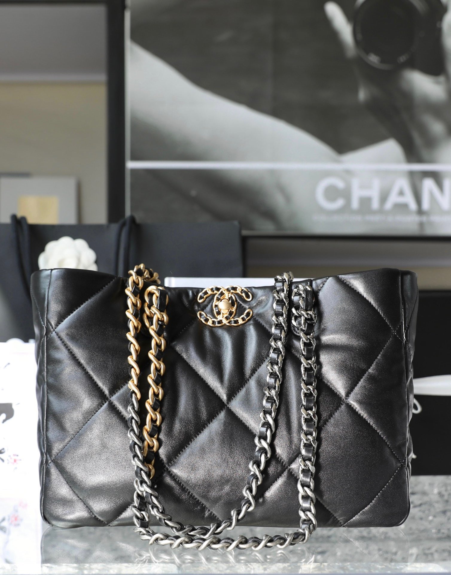 CNL 22K 19 Shopping Bag