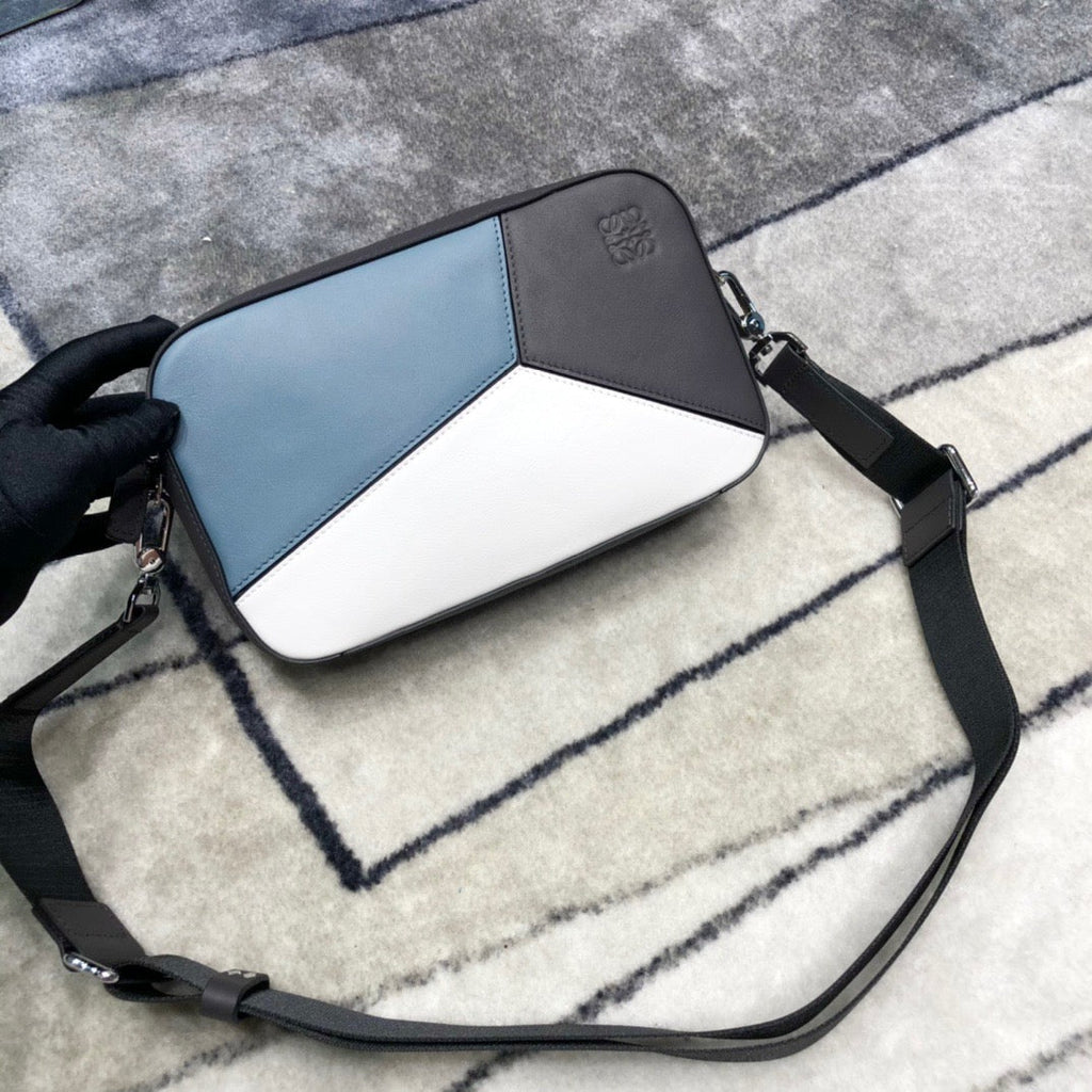 LW Messenger Bag