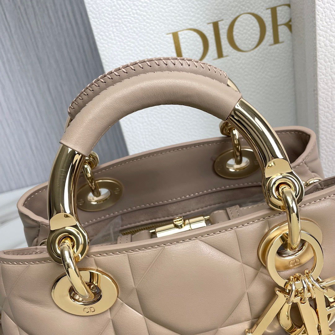 CD Handbag