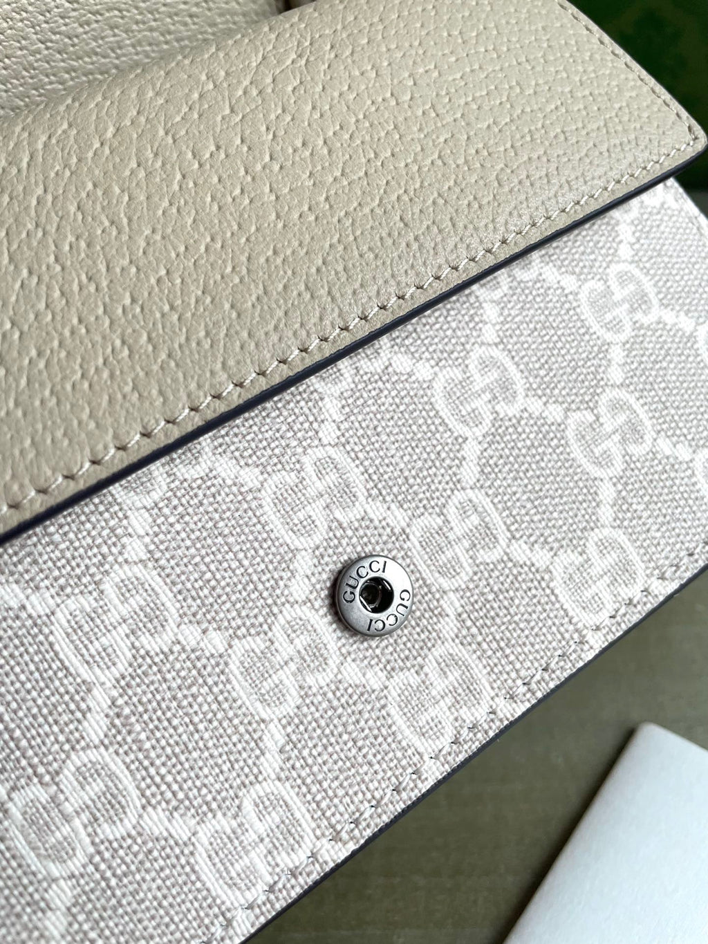GC Dionysus Handle