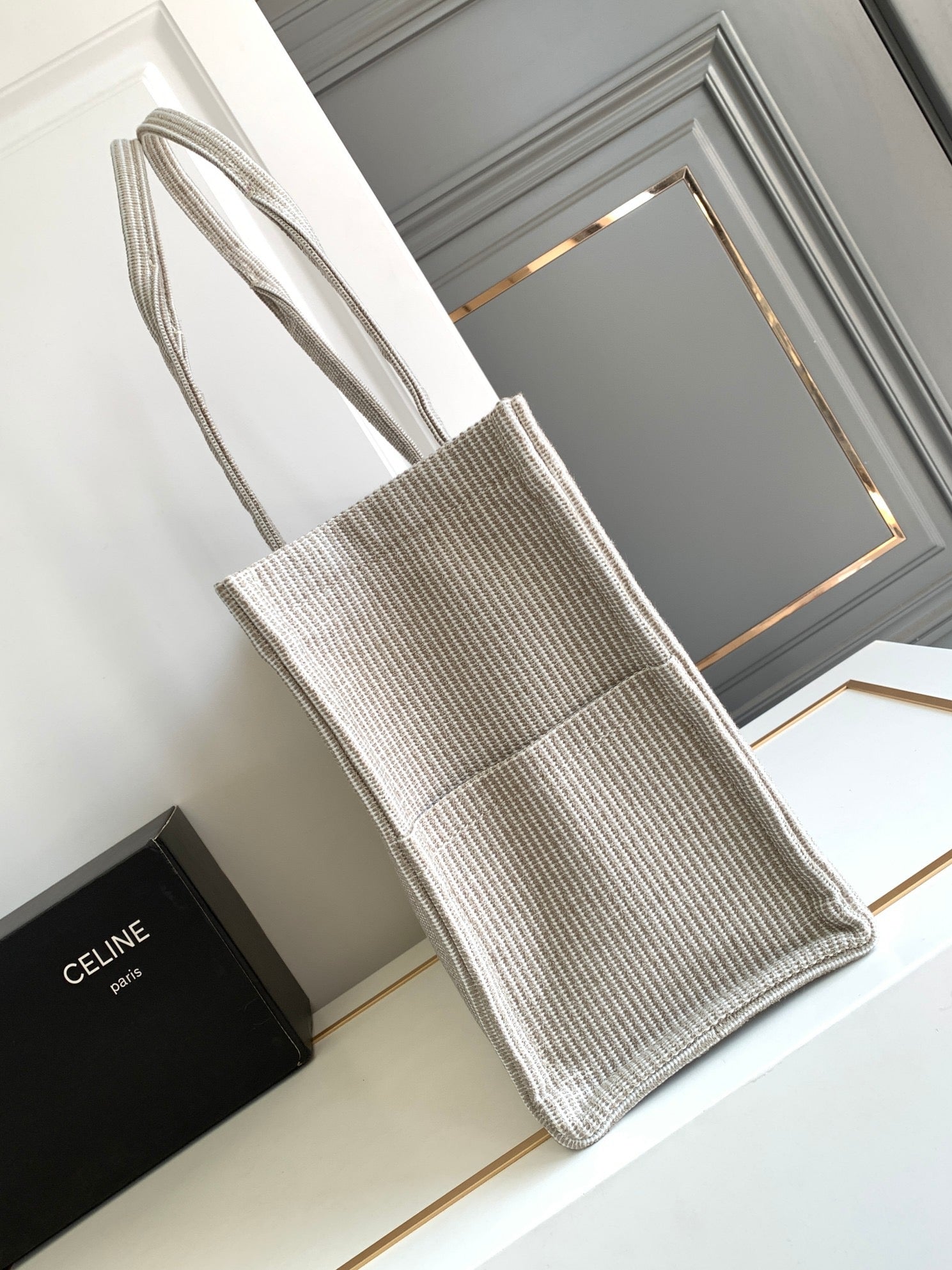 CE Triomphe Tote