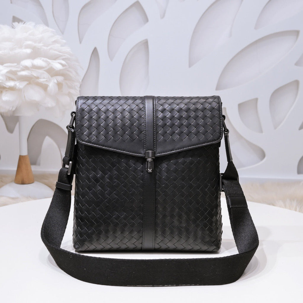 BTV Messenger Bag