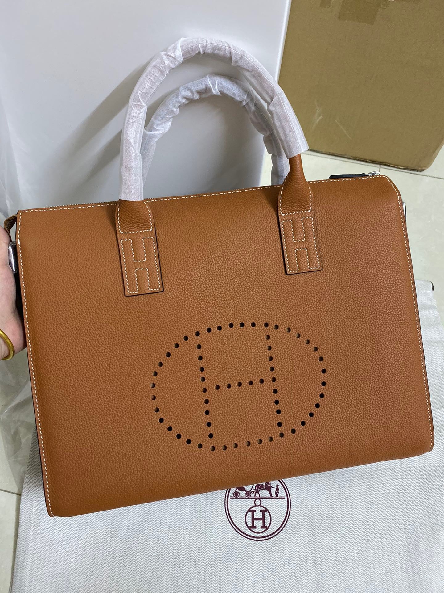 HMS Briefcase