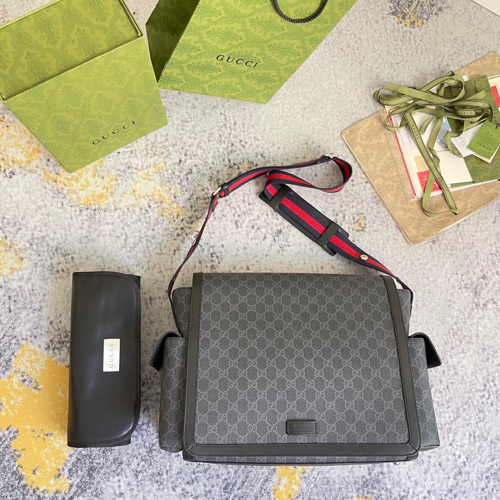 GC Messenger Bag