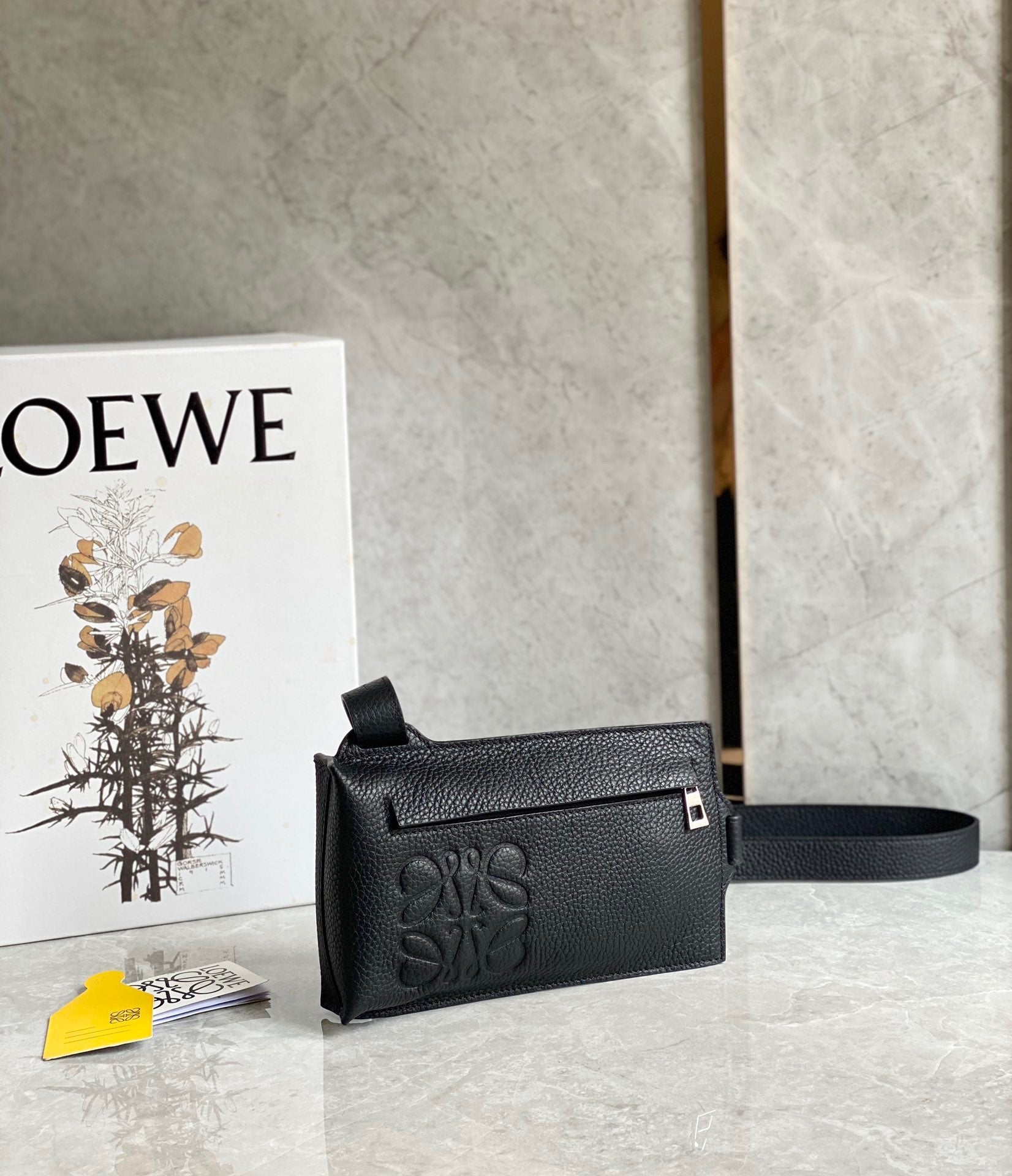LW Sling Bag