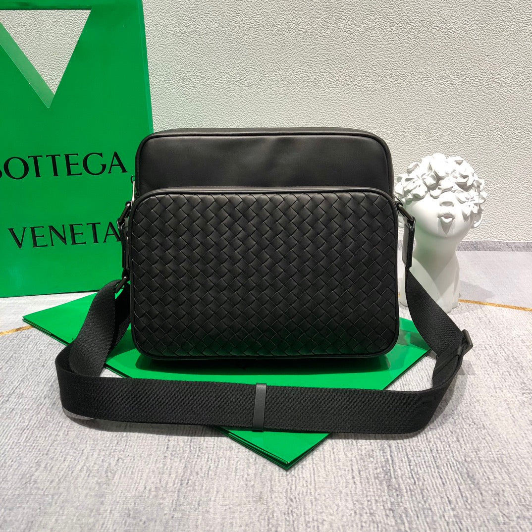 BTV Messenger Bag