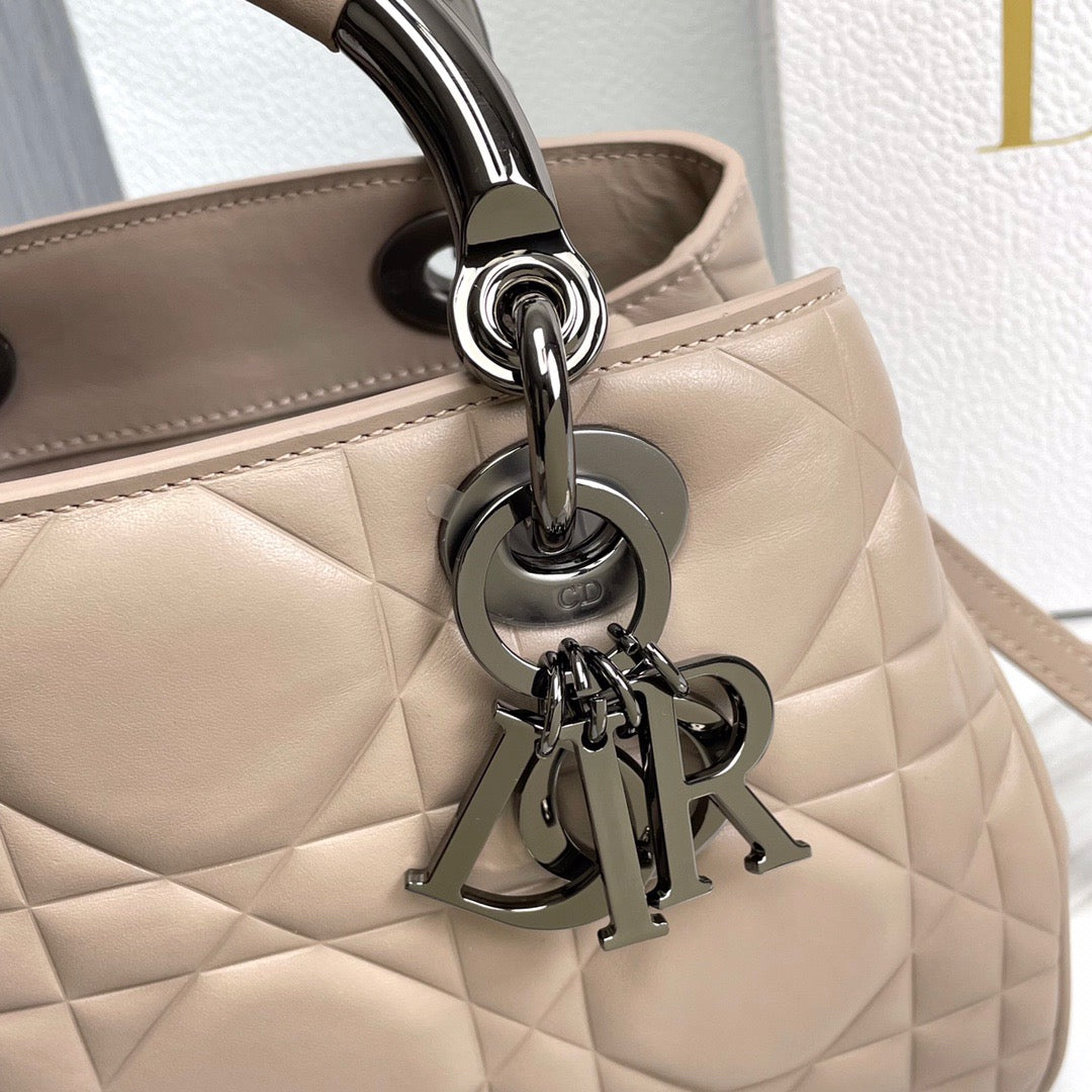 CD Handbag