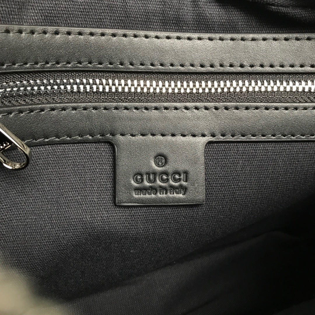 GC Crossbody Bag