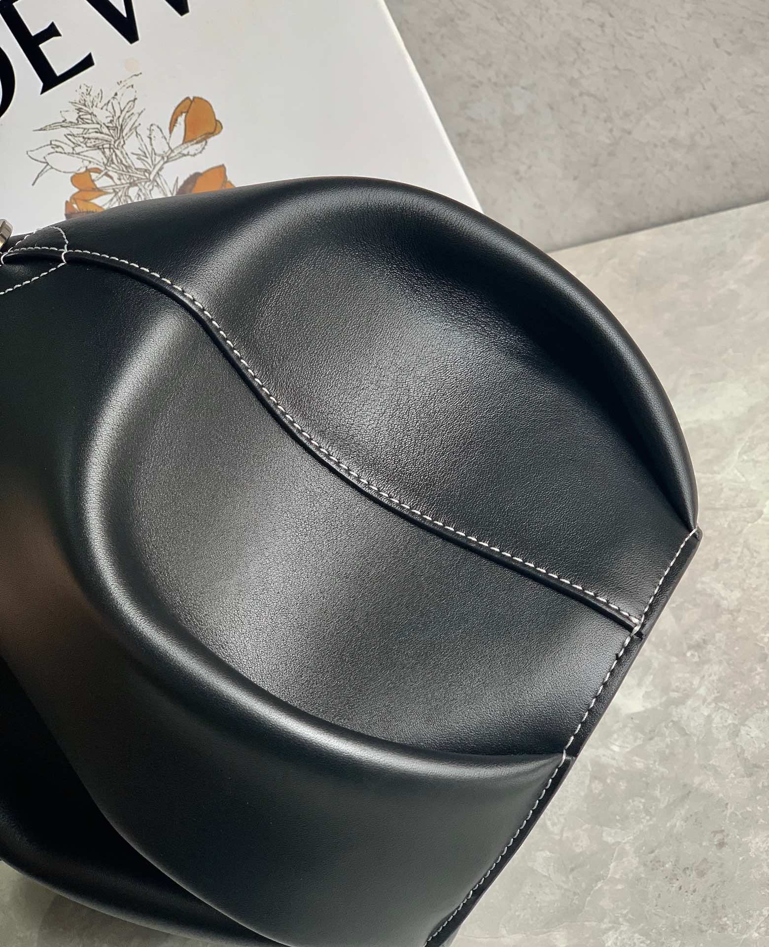 LW Elephant Bag