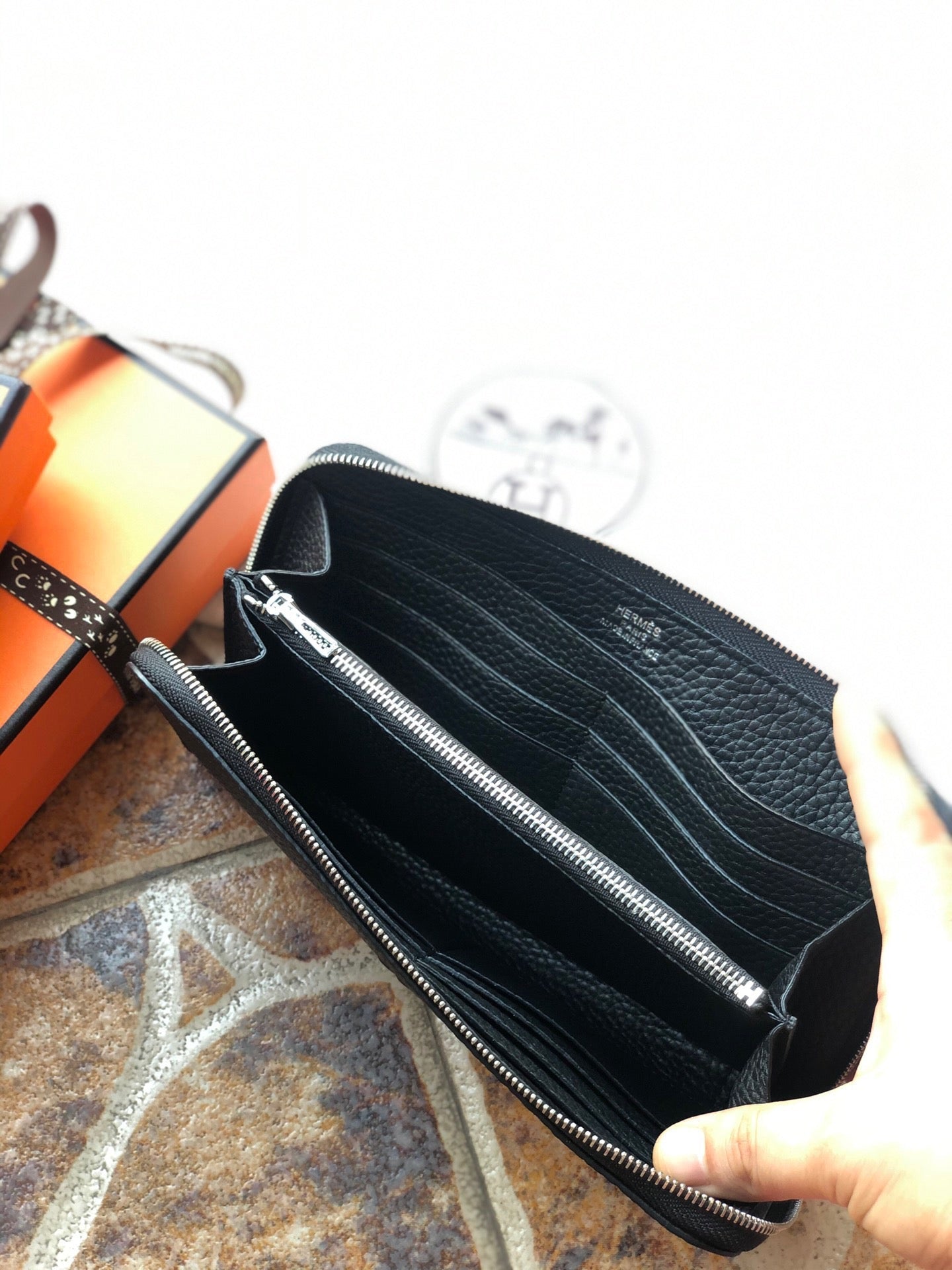 HMS Wallet