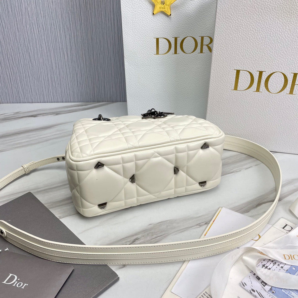 CD Handbag