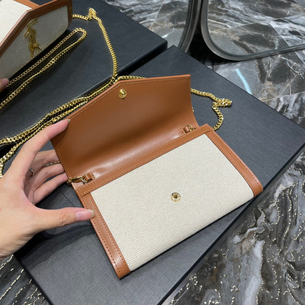 YVT Envelope