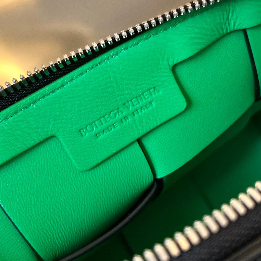 BTV Messenger Bag