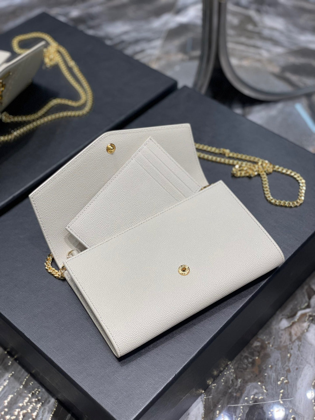 YVT Envelope