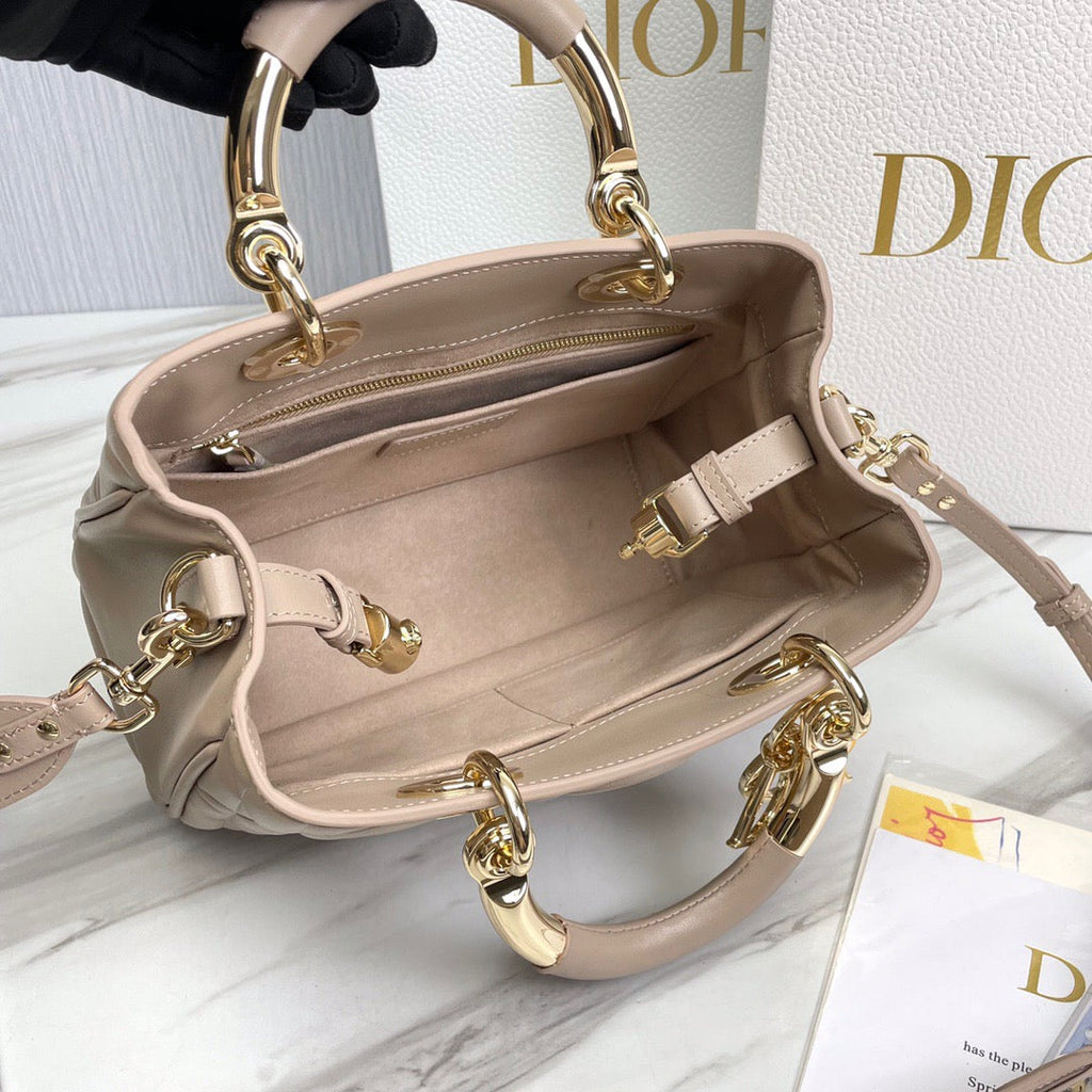 CD Handbag