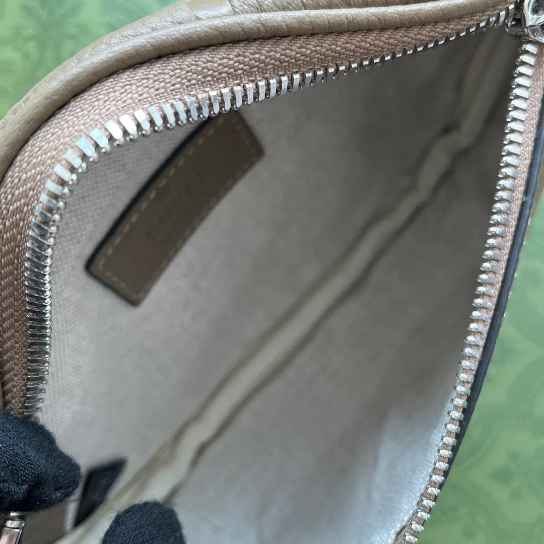 GC Crossbody Bag