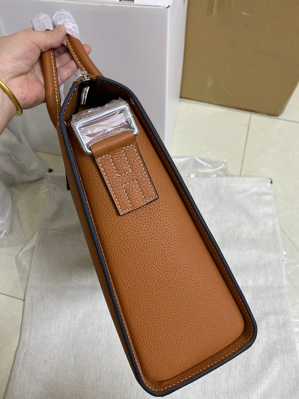 HMS Briefcase