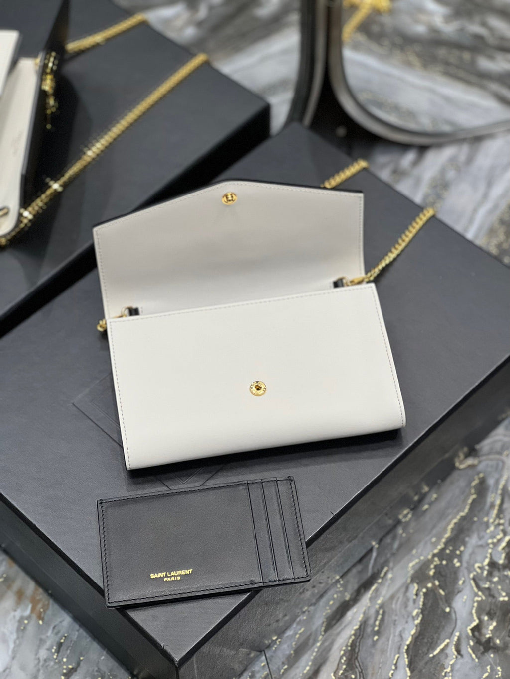 YVT Envelope