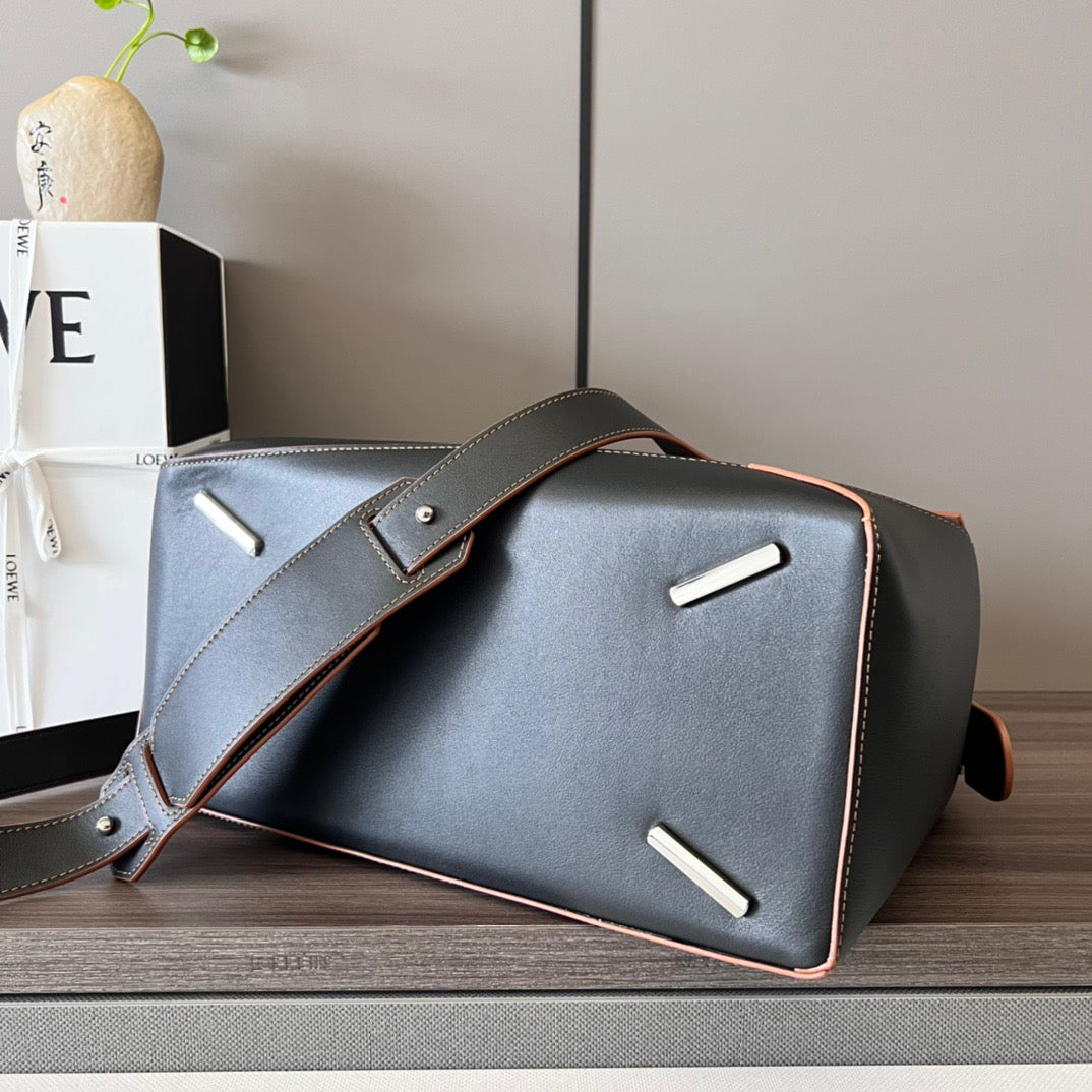 LW Puzzle Bag