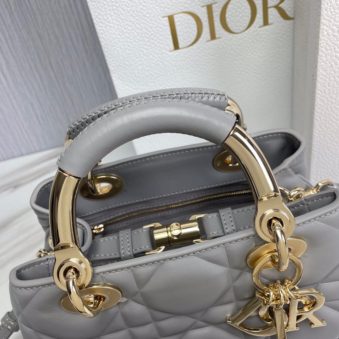 CD Handbag