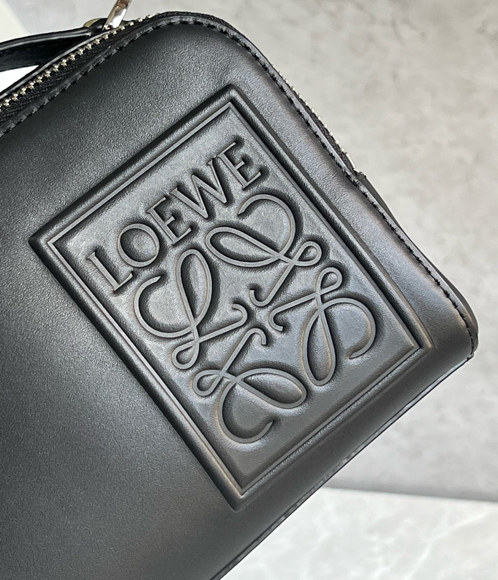 LW Messenger Bag