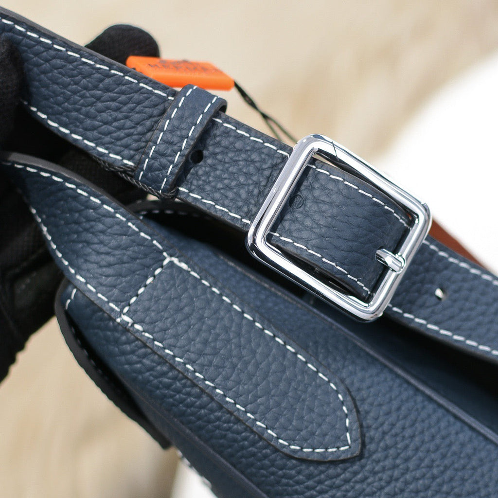 HMS Sling Bag