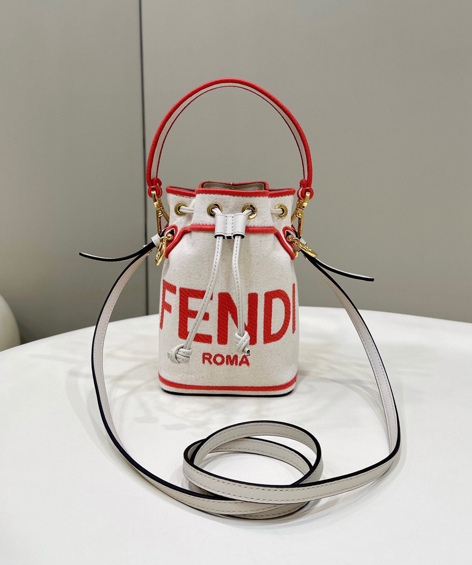 FD Bucket