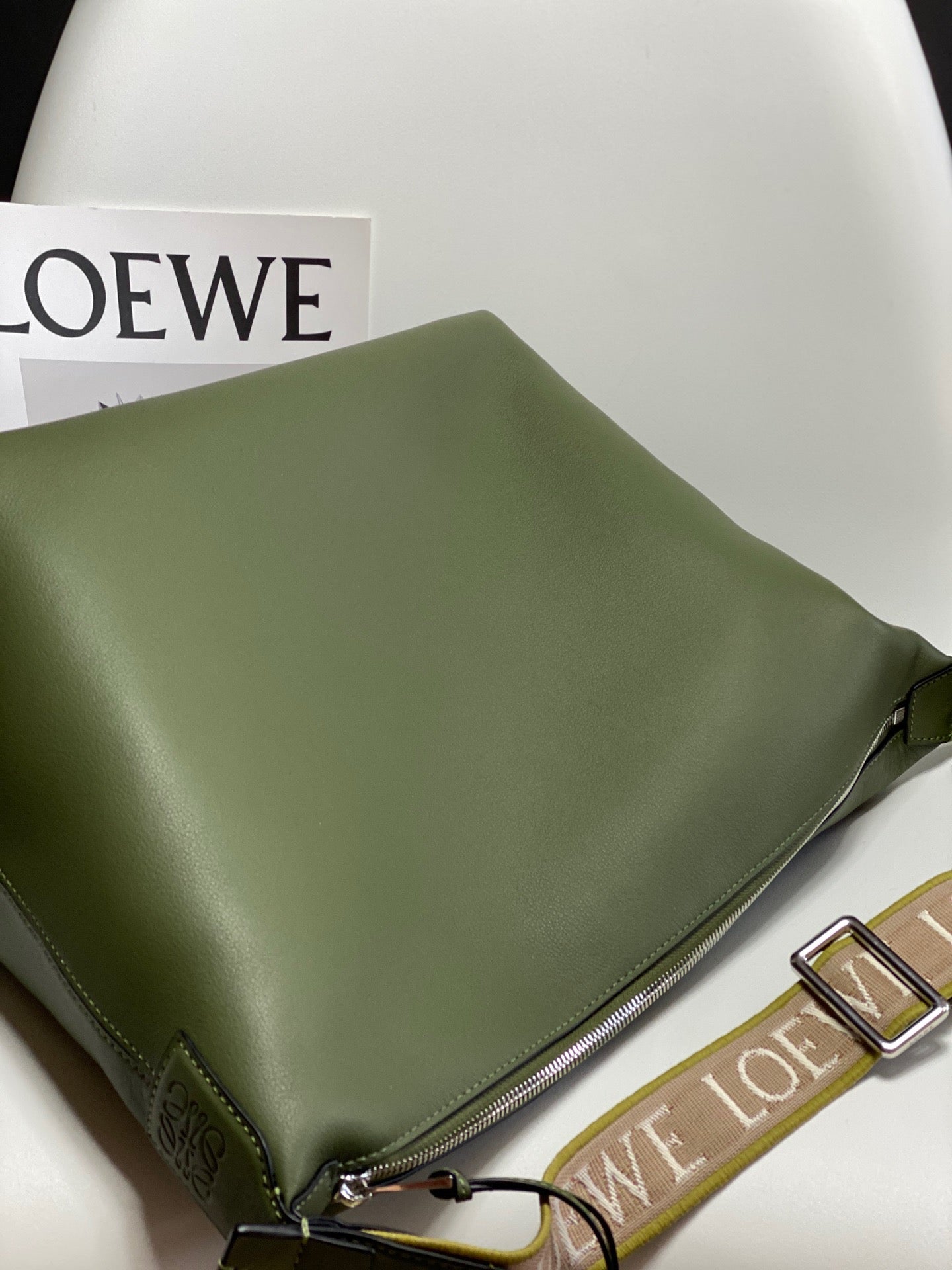 LW Messenger Bag